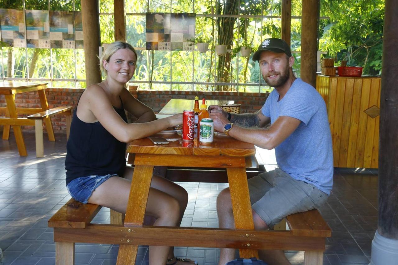 Pomelo Homestay Фонг Нха Екстериор снимка