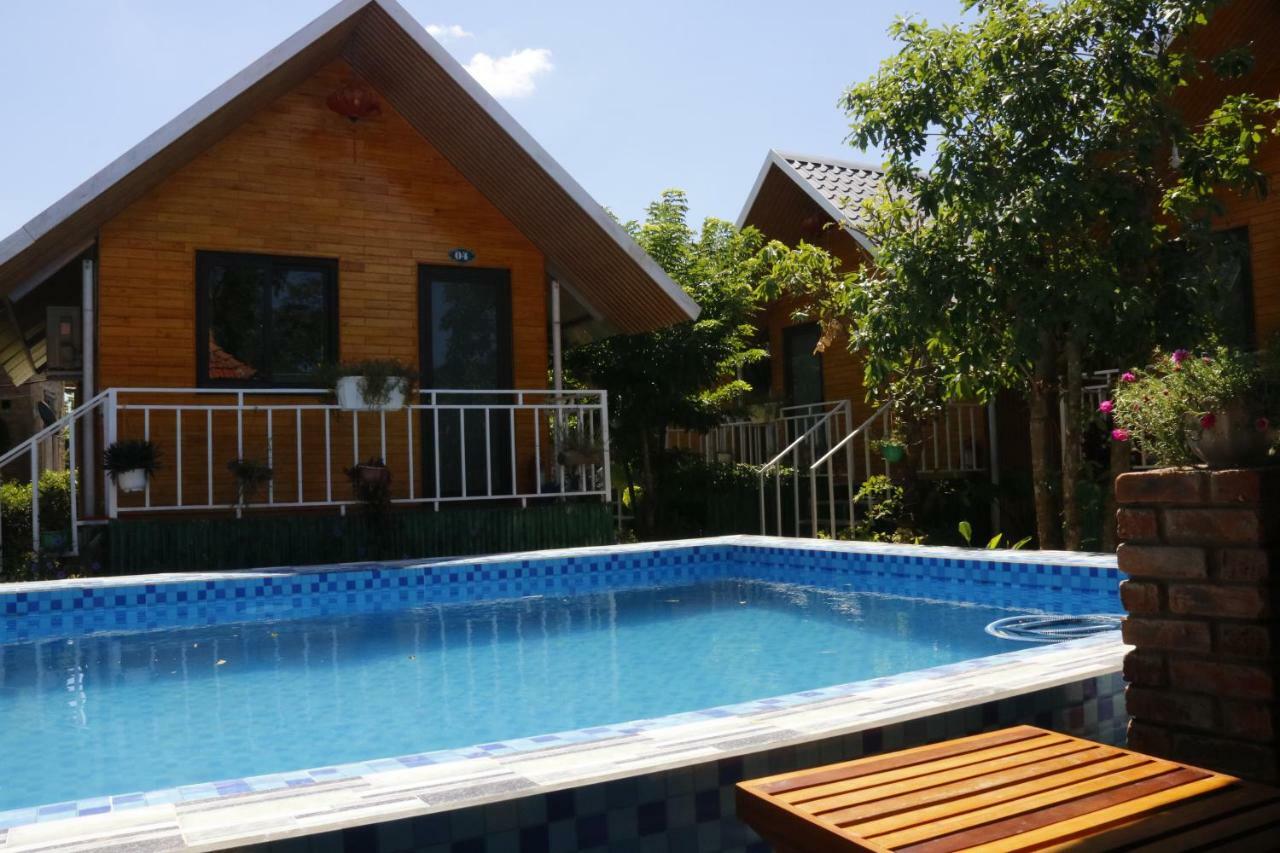 Pomelo Homestay Фонг Нха Екстериор снимка